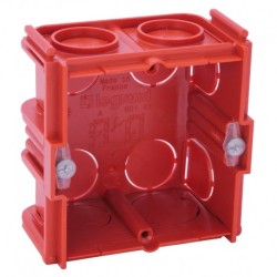 BOITE BATIBOX MACON. 1POSTE...