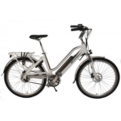VÉLO TOURING 26" BLANC...