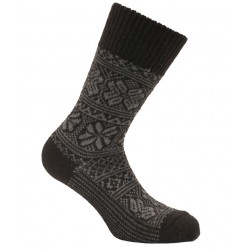 MI-CHAUSSETTES ÉPAISSES...