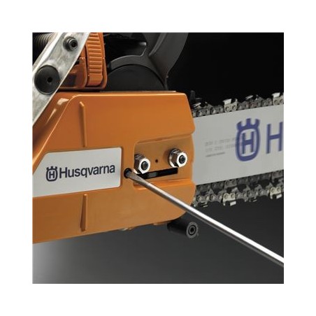 TRONCONNEUSE HUSQVARNA 555 45SN