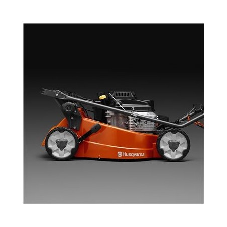 TONDEUSE HUSQVARNA TRACTEE LC353V