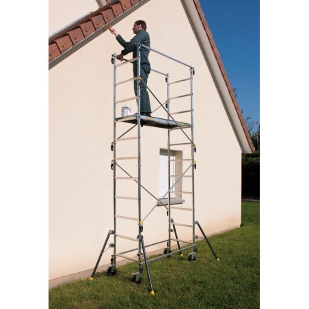 ECHAFAUDAGE ALU QUAD‘UP H DE TRAVAIL 4,70M ECHAFAUDAGE ALU QUAD‘UP H DE TRAVAIL 4,70M