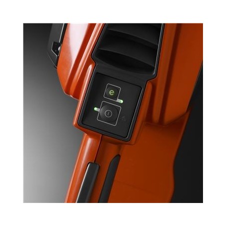 TRONCONNEUSE BATT. HUSQ. ELAG. T536LIXP NUE TRONCONNEUSE BATT. HUSQ. ELAG. T536LIXP NUE