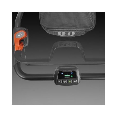 TONDEUSE BATT. HUSQ. LC347IVX NUE TRACTEE TONDEUSE BATT. HUSQ. LC347IVX NUE TRACTEE