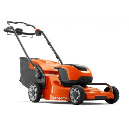 TONDEUSE BATT. HUSQ. LC347IVX NUE TRACTEE TONDEUSE BATT. HUSQ. LC347IVX NUE TRACTEE